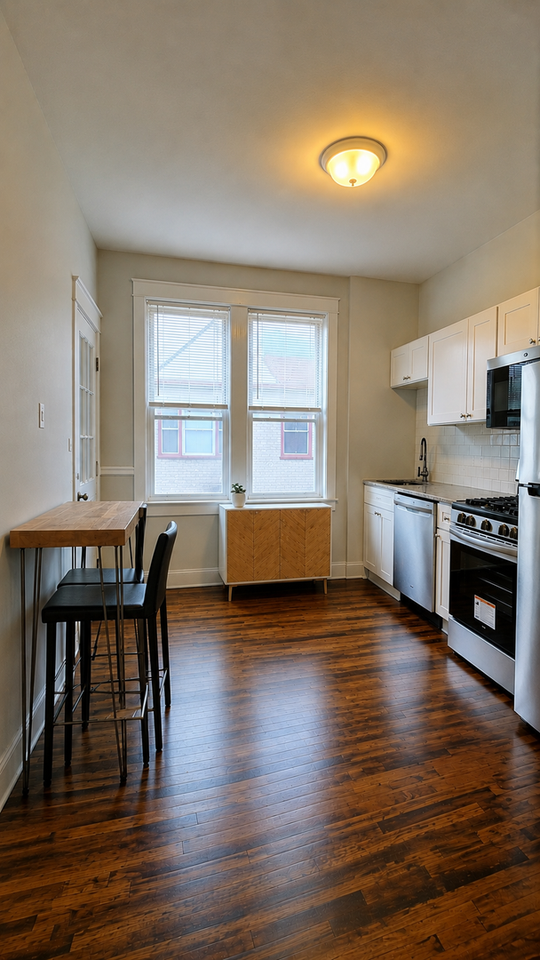 901 N Leavitt St - Photo 2 of 24