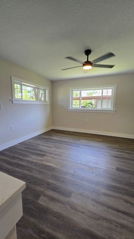 2709 Arc Dr - Photo 7 of 28