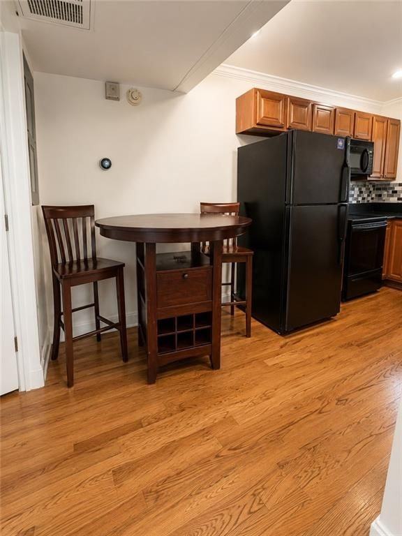 798 Saint Charles Ave Ne ##6 - Photo 7 of 11