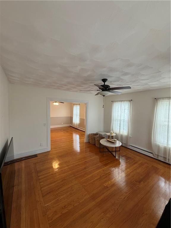 208 Warren Ave ##2 - Photo 4 of 10