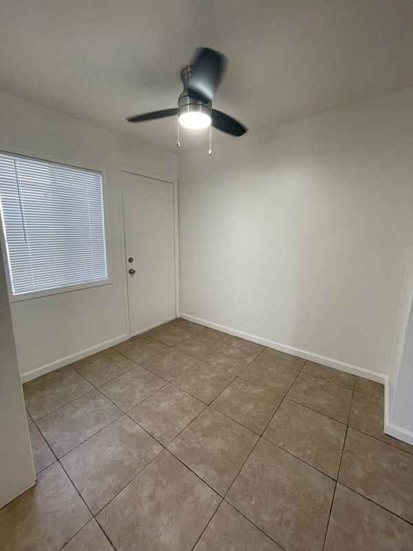 331 E 5th St - Photo 5 of 8