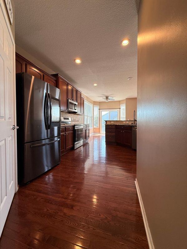 1200 Sw Sapperton Rd - Photo 4 of 7