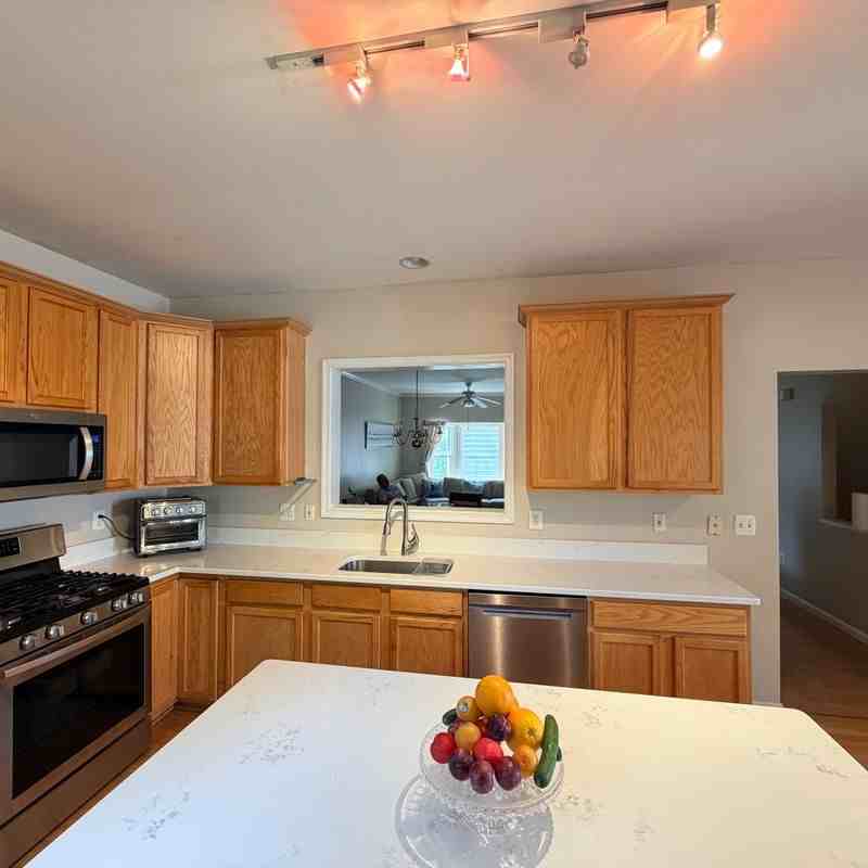 43100 Sherbrooke Ter - Photo 3 of 13