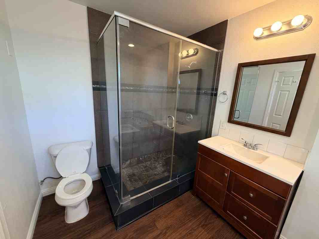 6944 Lurline Ave - Photo 6 of 8
