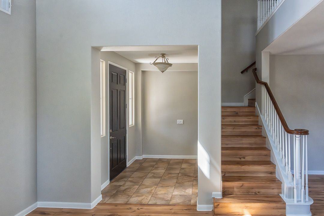 10278 Coral Ln - Photo 3 of 10