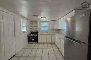 308 E Vogel Ave #2 - Photo 1 of 1