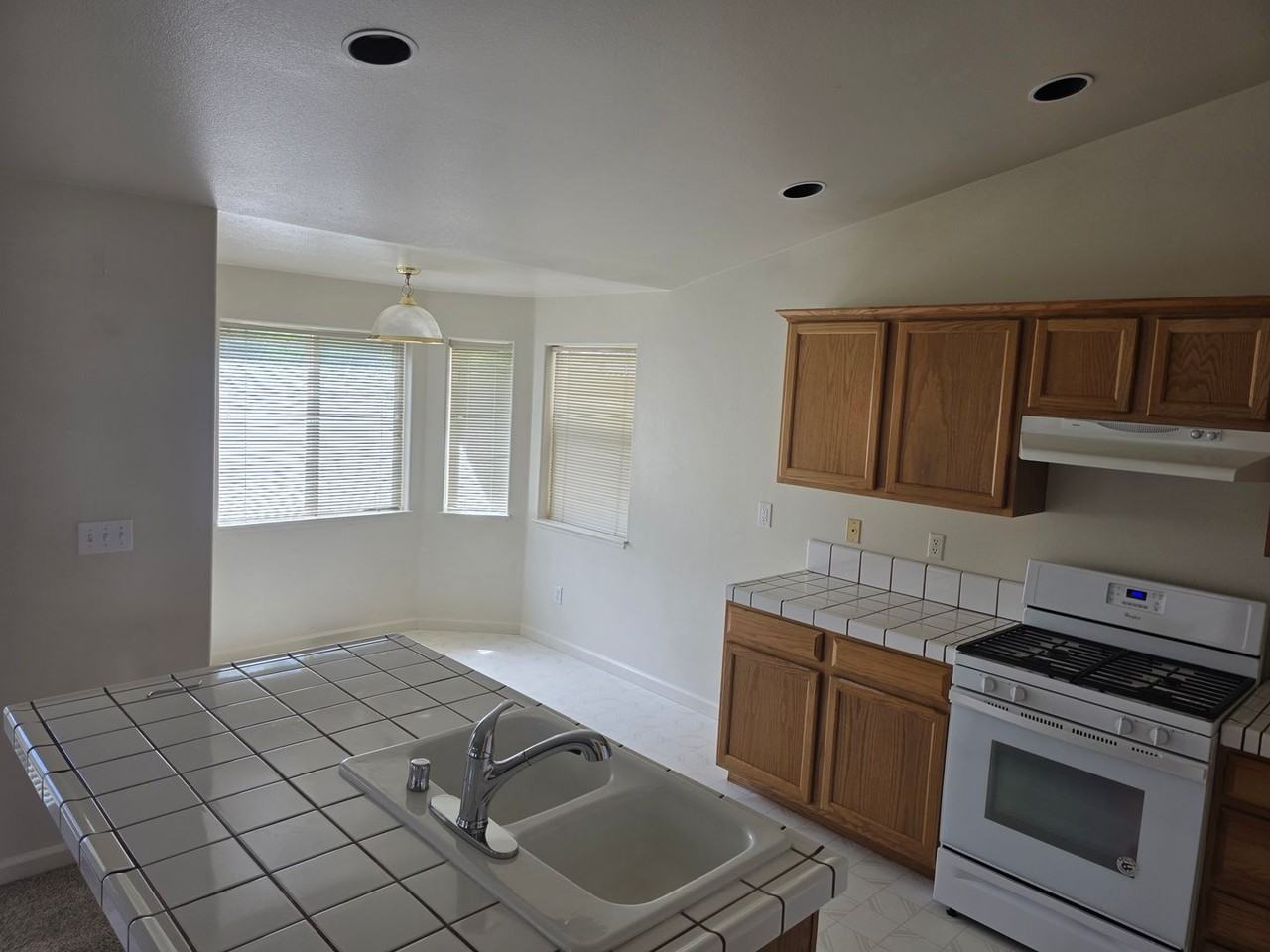1303 Chichester Dr - Photo 5 of 16