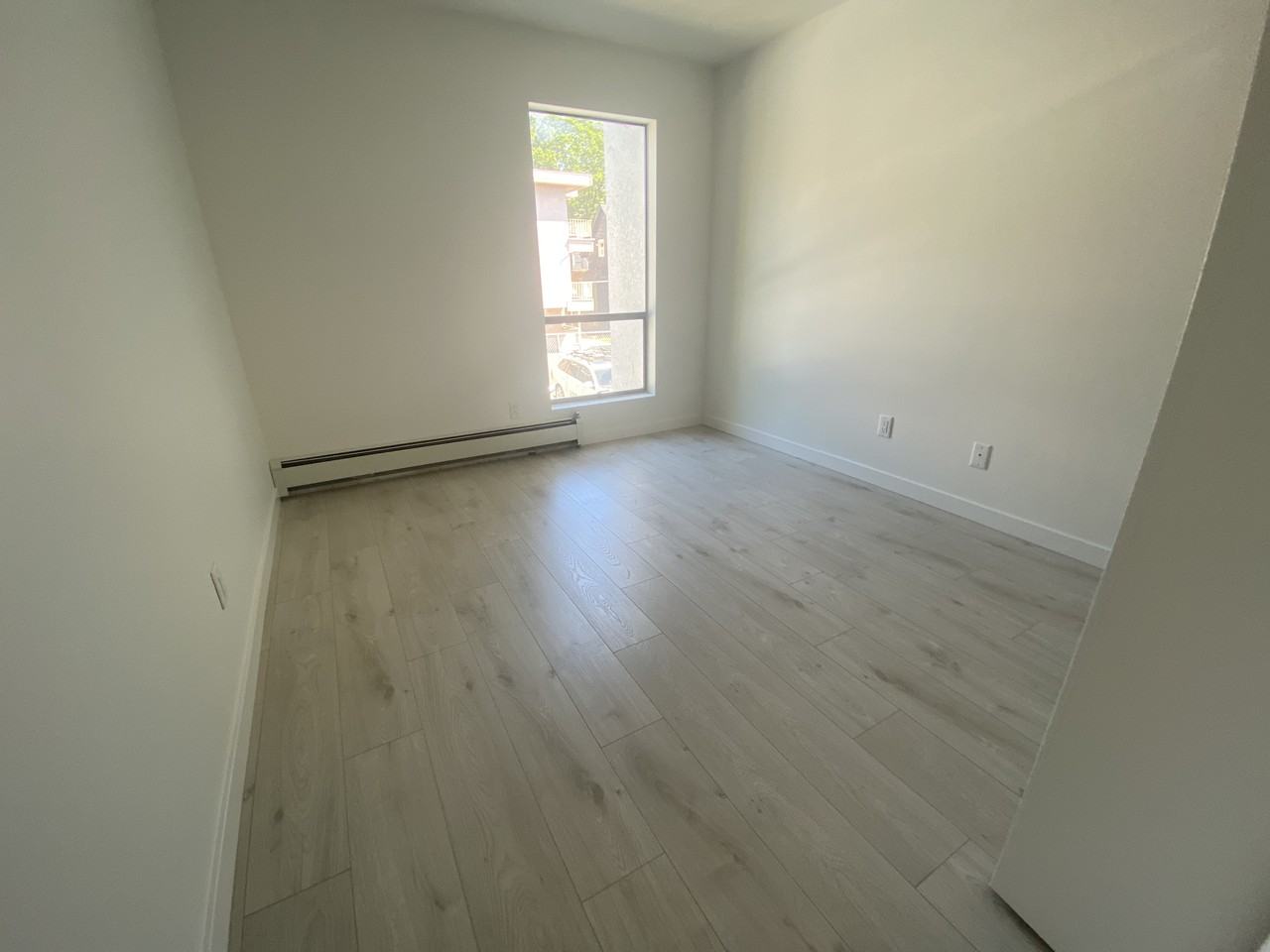 2225 West 8th Avenue - Photo 7 of 11