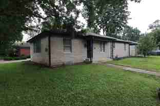 2301 Kessler Boulevard East Dr - Photo 1 of 1