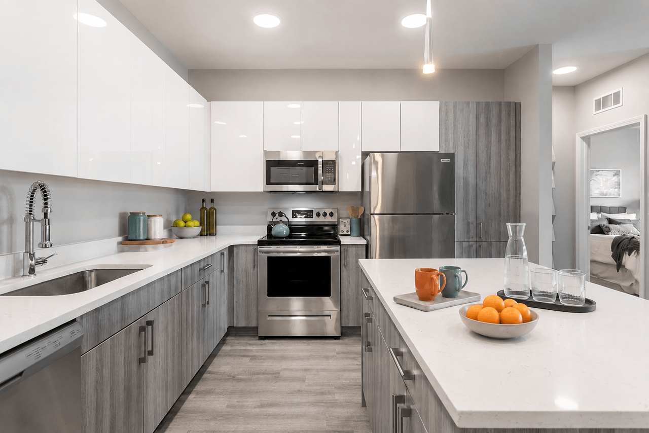 4 Corners Lakeside Apartments - Photo 5 of 50