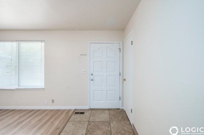 3377 S St - Photo 3 of 20