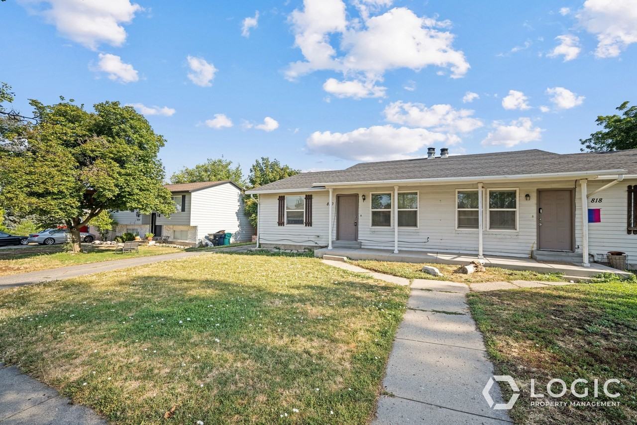 820 Ws - Photo 2 of 18