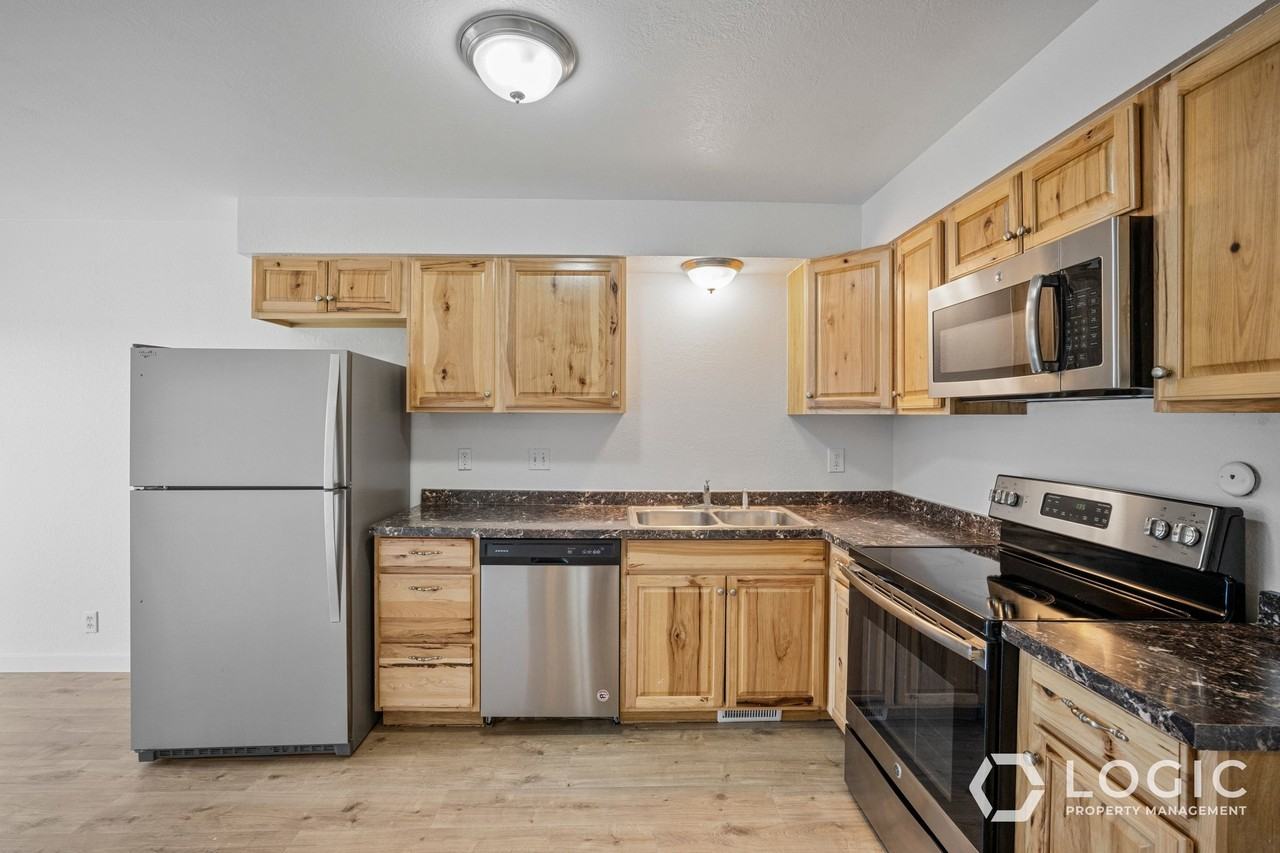 820 Ws - Photo 7 of 18