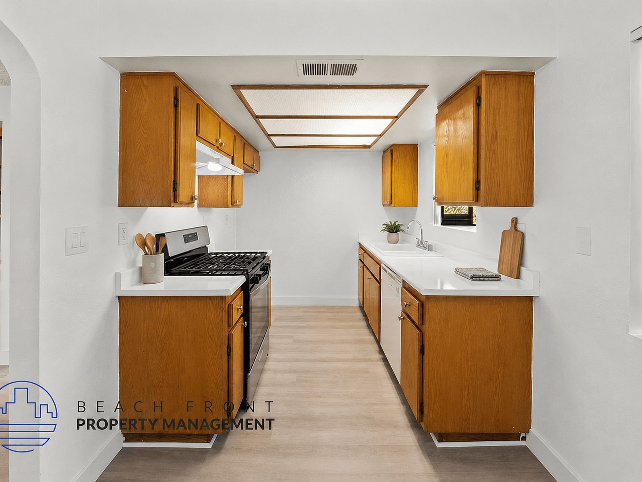 212 W. Regent St. - Photo 2 of 25