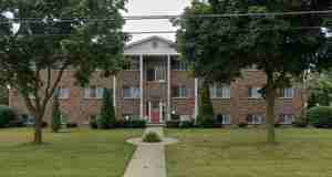 906 E Sturgis St - Photo 1 of 1