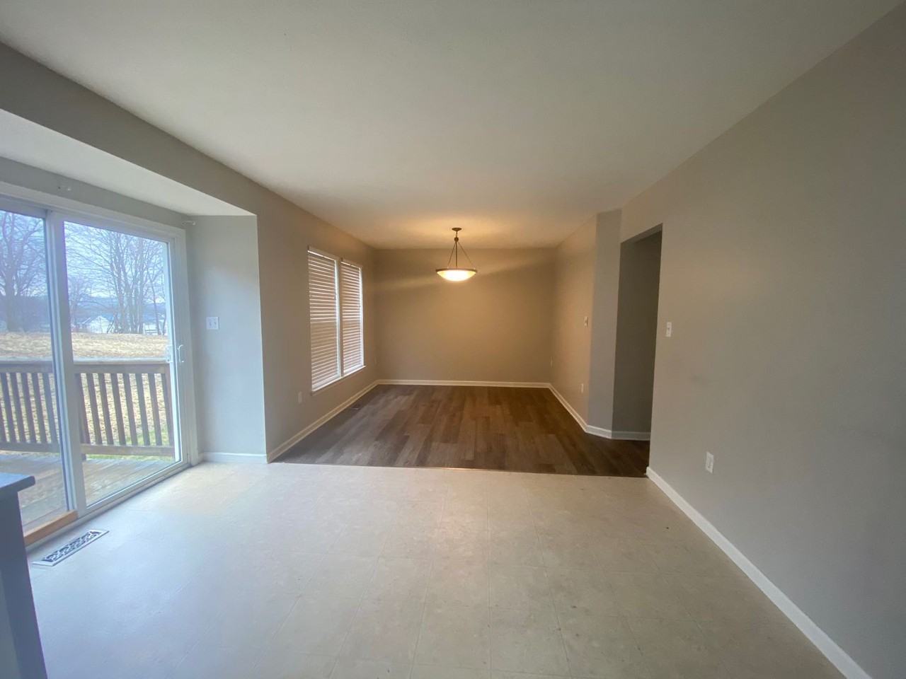 640 Village Green Blvd E - Photo 5 of 41