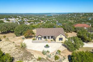 702 E Summit Dr - Photo 1 of 1