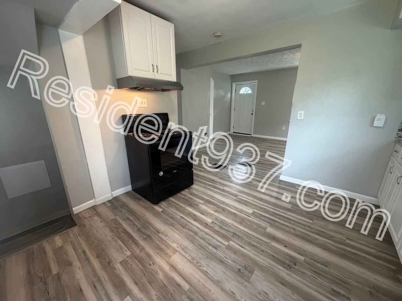 1641 Horlacher Ave - Photo 6 of 16