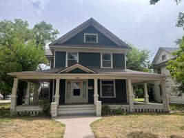 featured image of 204 S Osage St