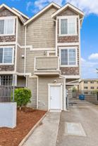 4346 7th Ave Ne #A - Photo 1 of 1