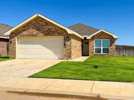 featured image of 8402 11th St