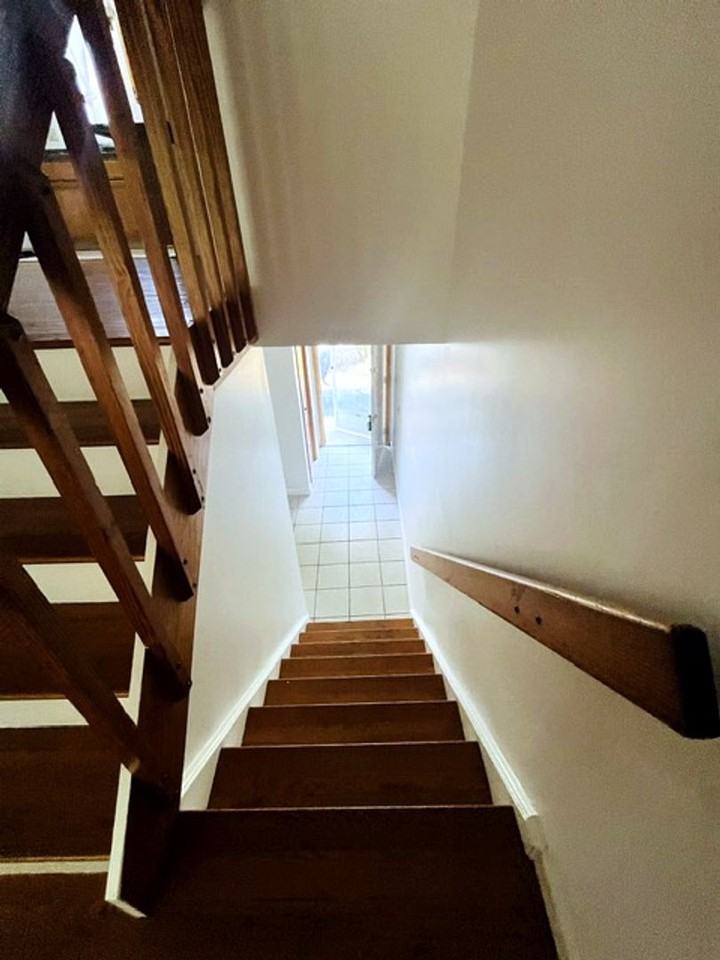 410 Farmington Ave Apt N5 - Photo 3 of 8