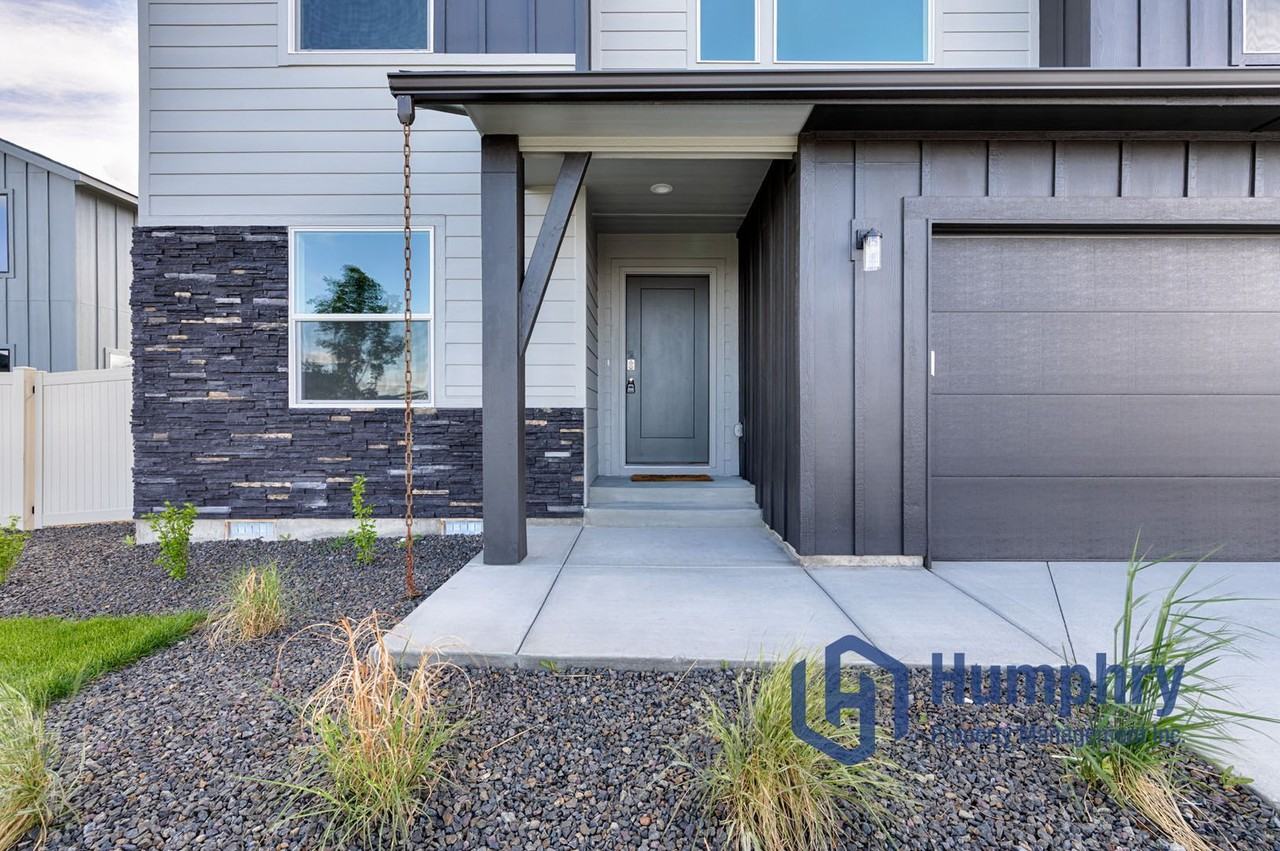 14842 N Pantanella Way - Photo 3 of 44