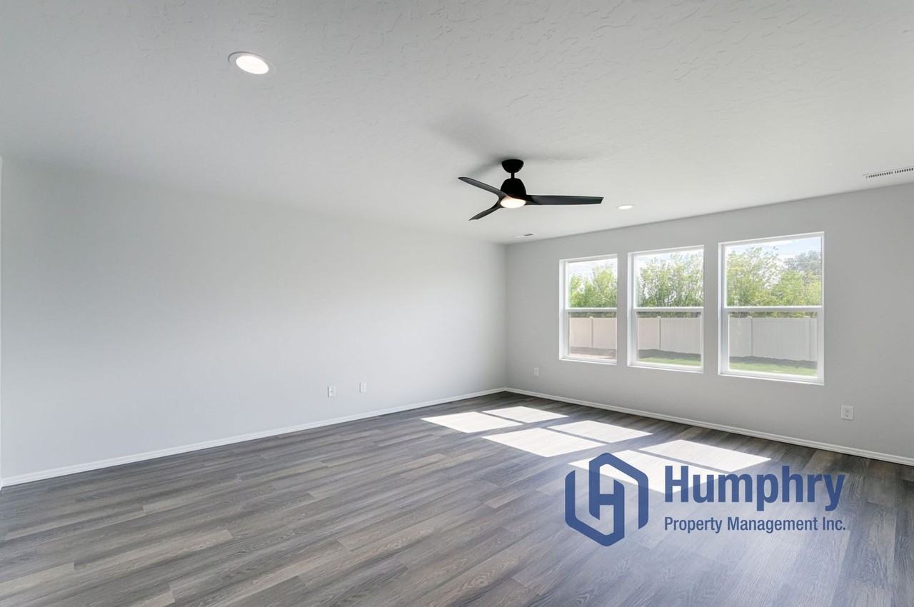 14842 N Pantanella Way - Photo 7 of 44