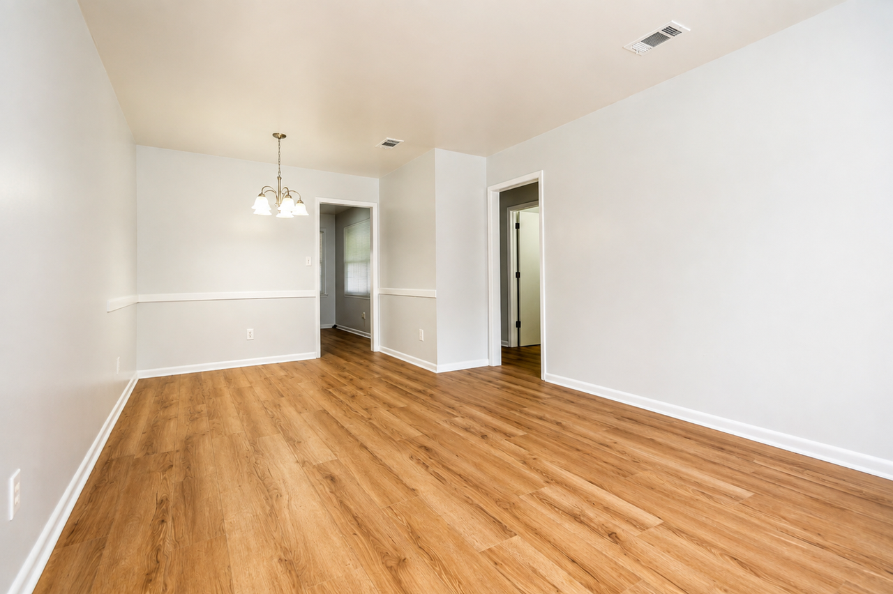 720 Montclair Dr - Photo 4 of 21