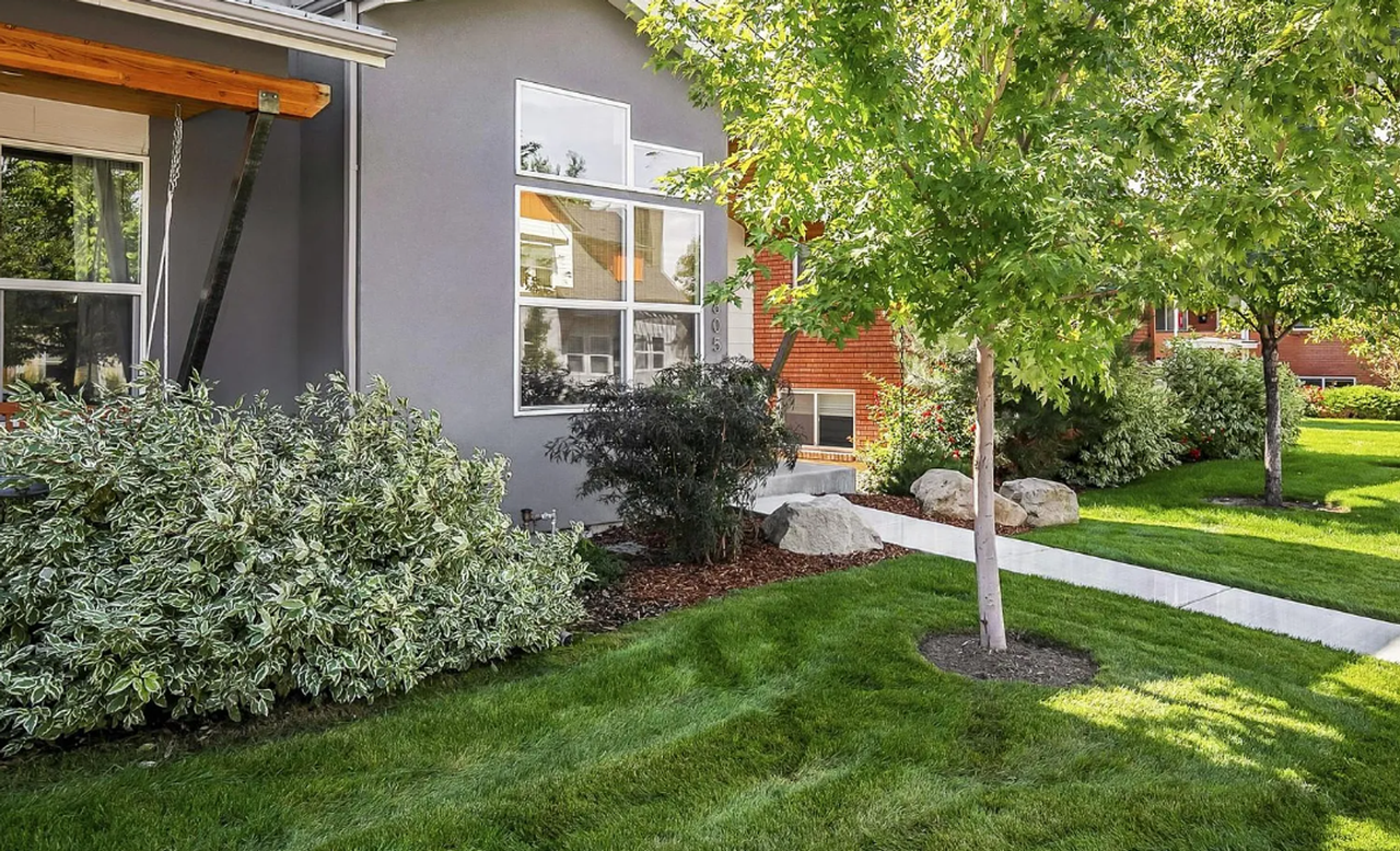 2805 W Pleasanton Ave - Photo 2 of 24