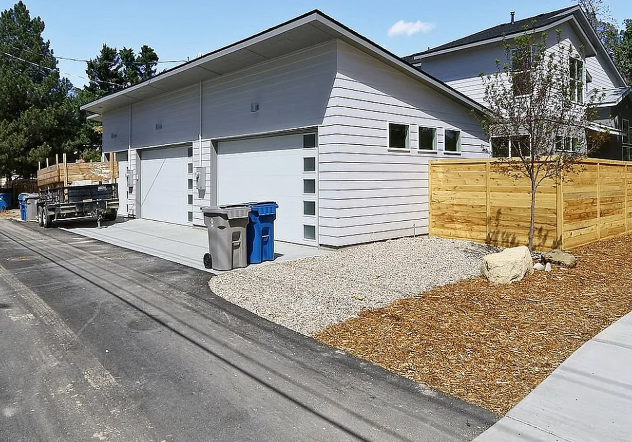 2805 W Pleasanton Ave - Photo 6 of 24