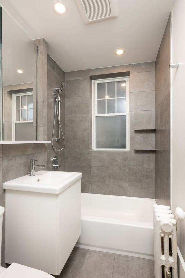 1615 Chestnut Hill Ave - Photo 3 of 7