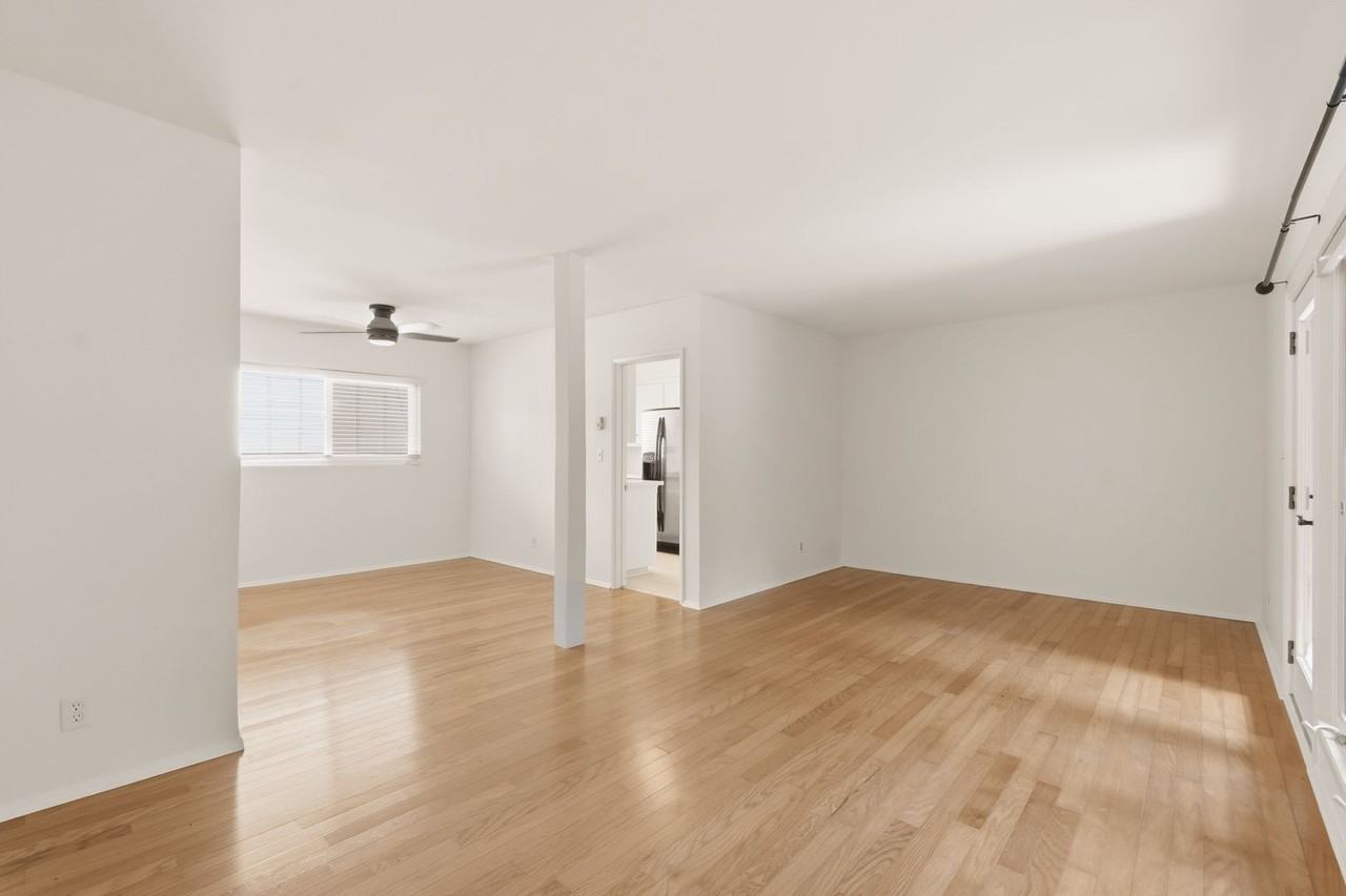 176 Mcknight Dr - Photo 4 of 33