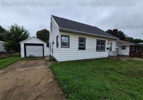 featured image of 617 Center St