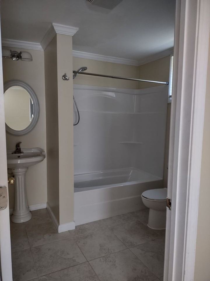 717 Connor Ave - Photo 4 of 20