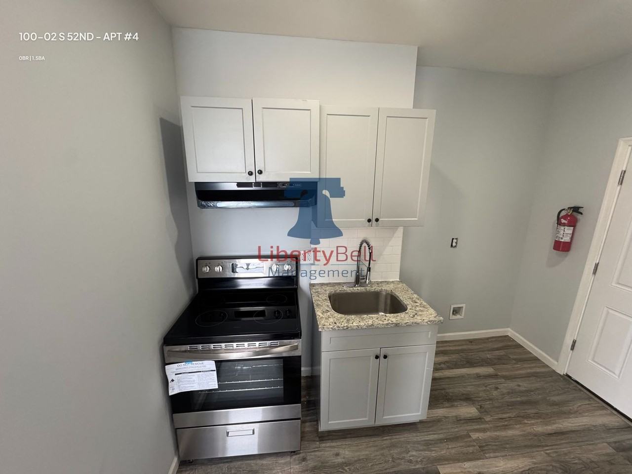 100-02 S 52nd - Photo 2 of 14