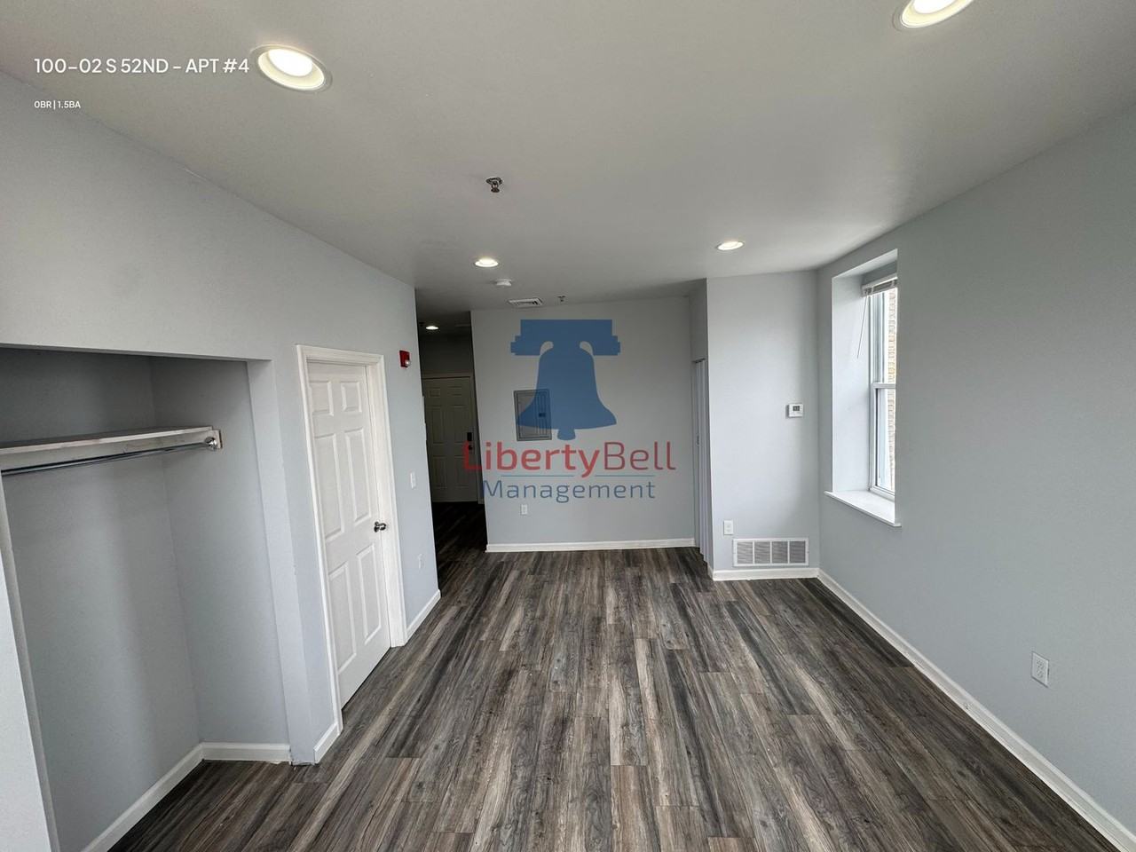 100-02 S 52nd - Photo 4 of 14