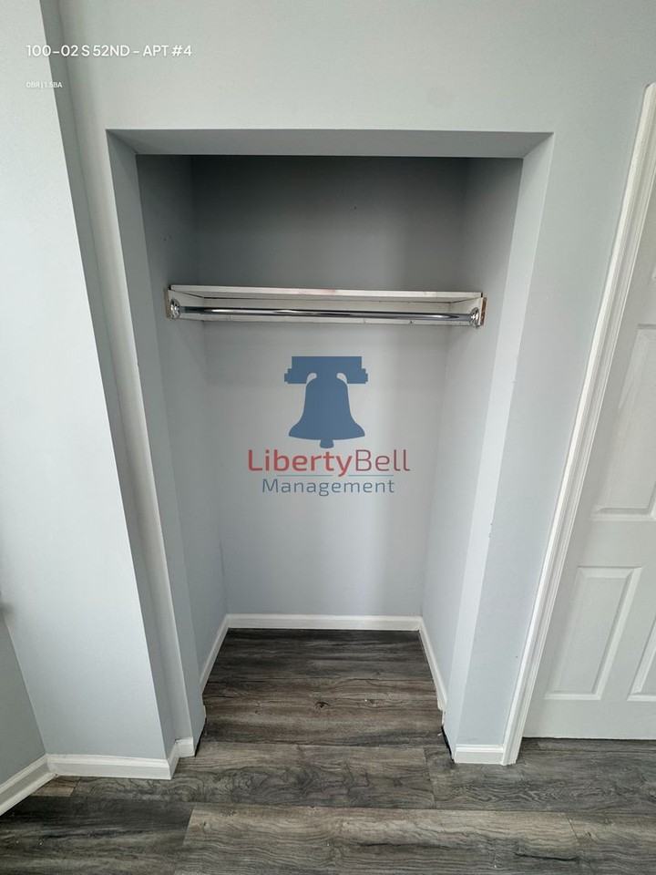 100-02 S 52nd - Photo 5 of 14