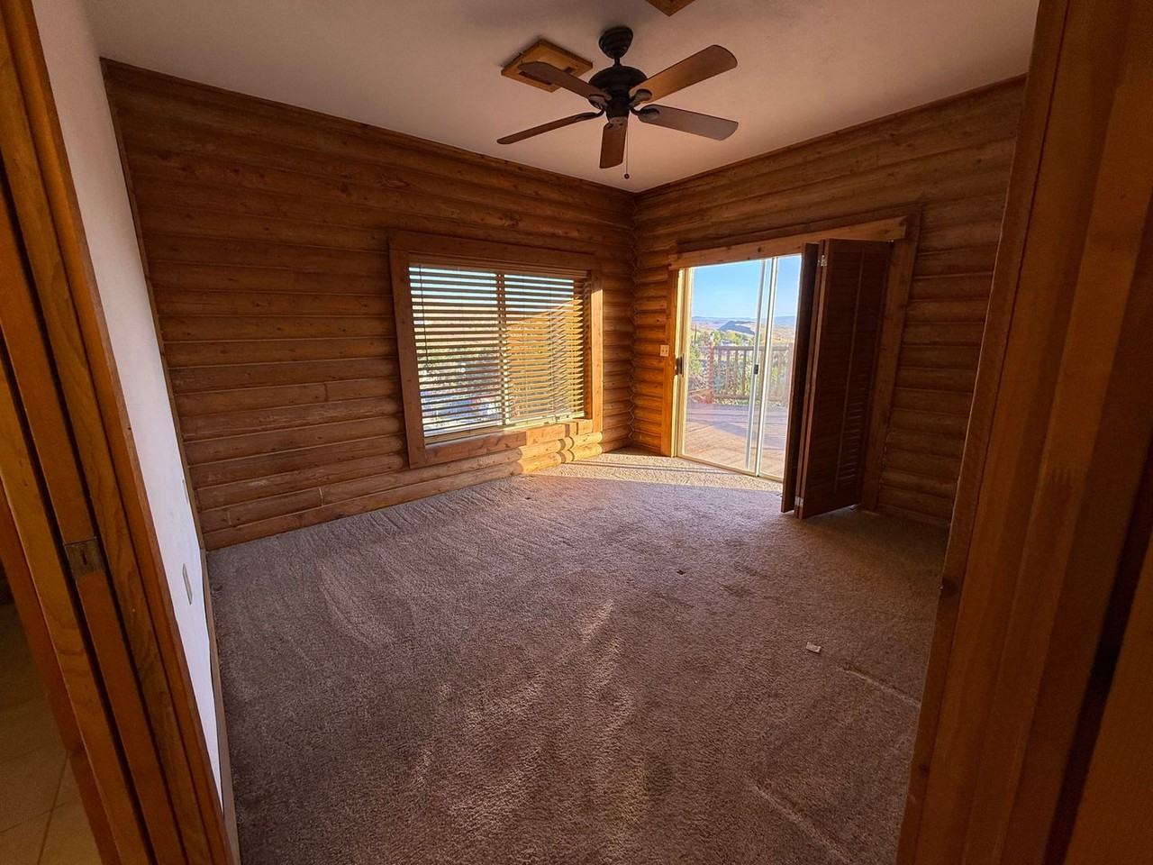596 S Moenkopi Dr - Photo 4 of 18
