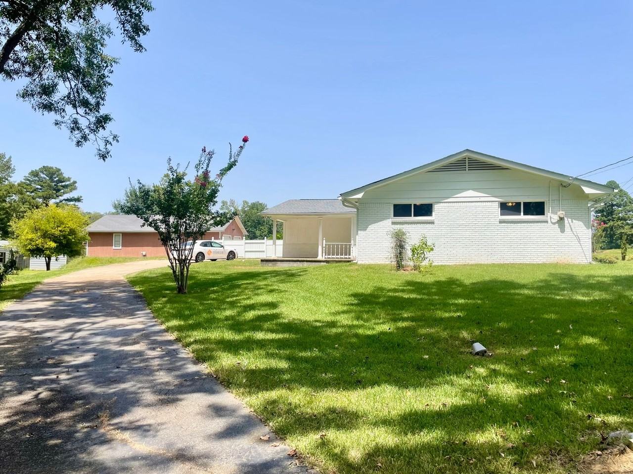 539 Luckney Rd - Photo 5 of 13