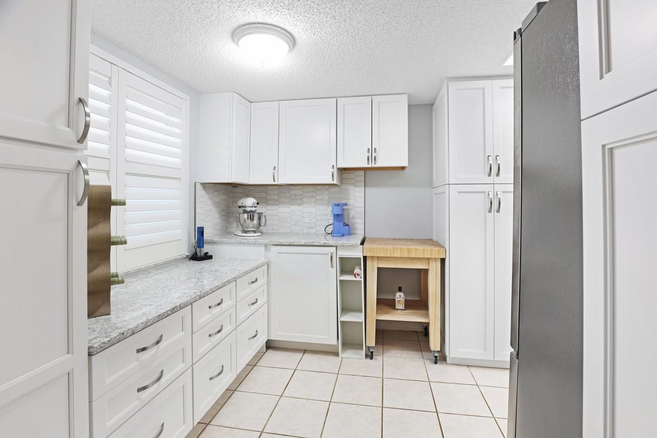 6505 Stone River Rd - Photo 7 of 21