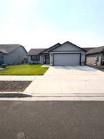 featured image of 1932 Oak Rd