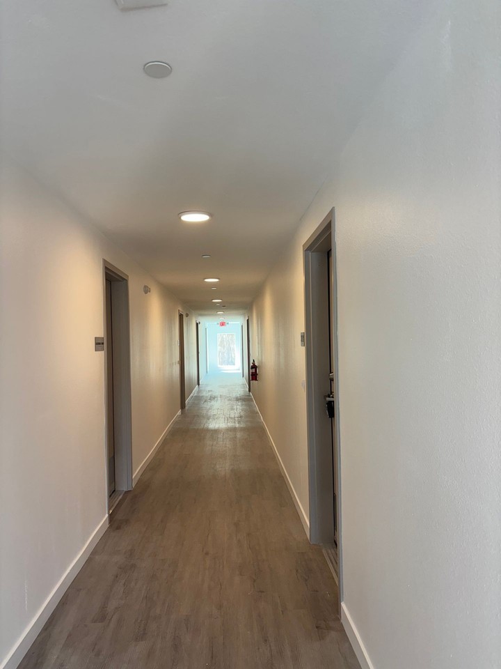5262 Cleon Ave - Photo 3 of 11