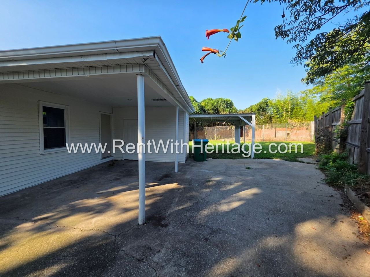 5990 Peco Ln - Photo 6 of 36