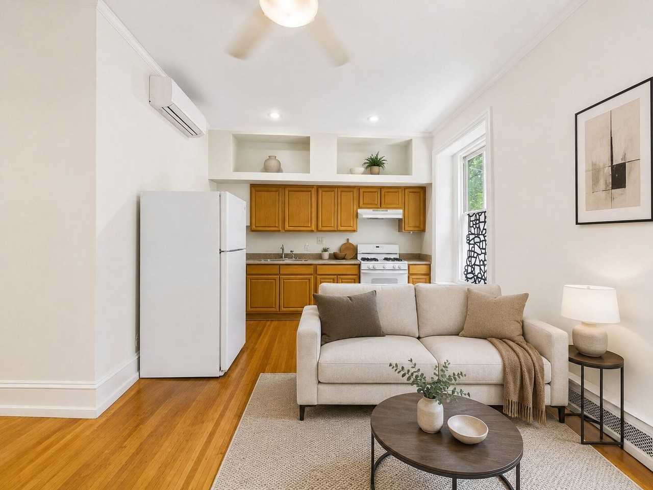 3611 Baring St - Photo 2 of 10