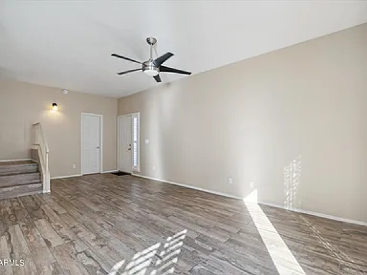 8625 N 67th Ln - Photo 6 of 19