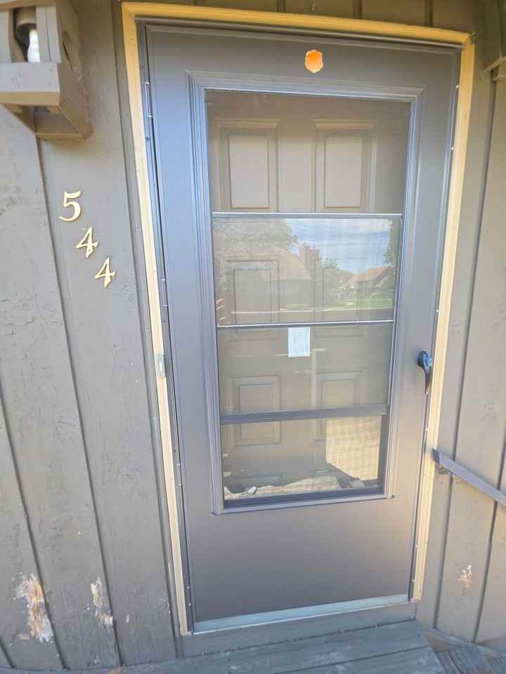 544 Westgate Dr - Photo 5 of 33