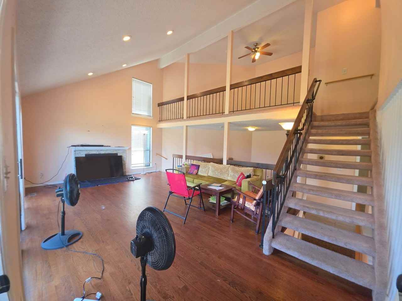 544 Westgate Dr - Photo 6 of 33
