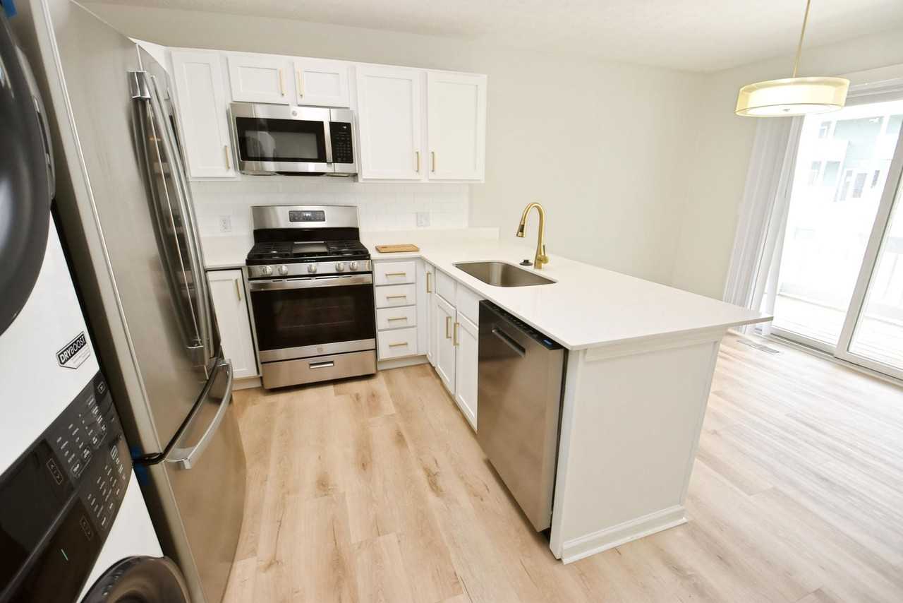 18085 Bulla Rd - Photo 3 of 19