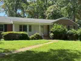 featured image of 5048 Grassmere Rd